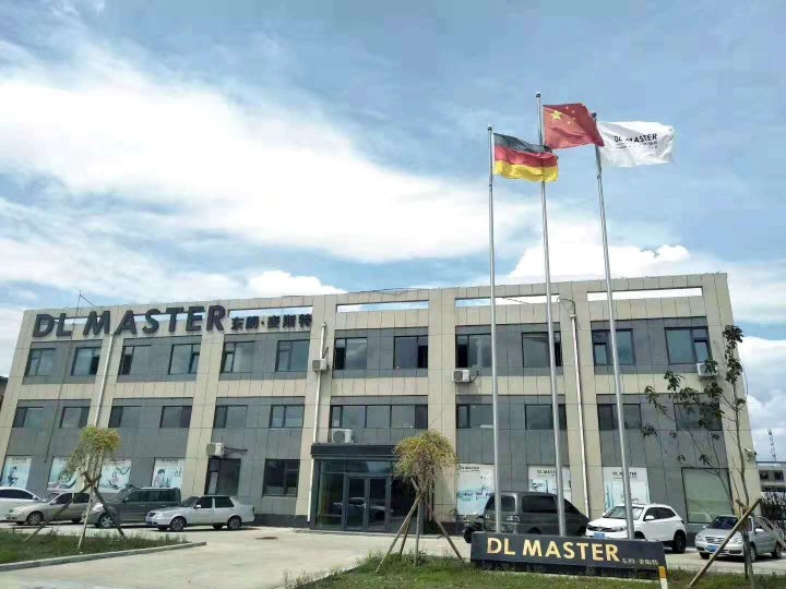 1588481563888642.jpg 廠區(qū)2.jpg